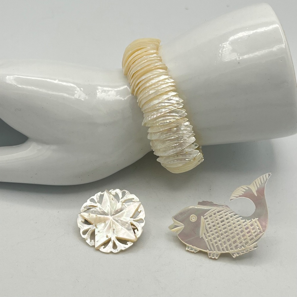 Vintage Bethlehem Mother of Pearl Jewelry Set Carved Fish Star Brooch Bracelet